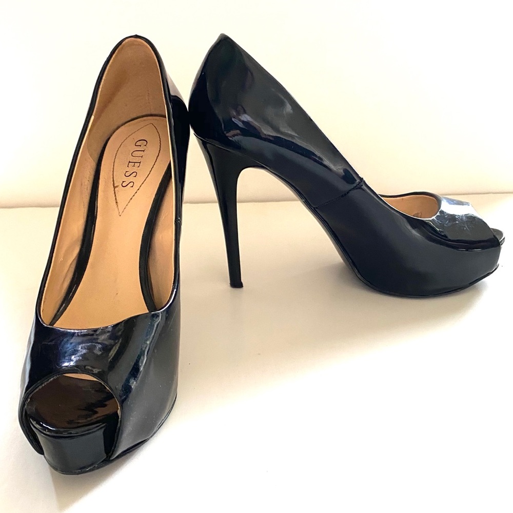 GUESS Black Patent Peep Toe Pumps